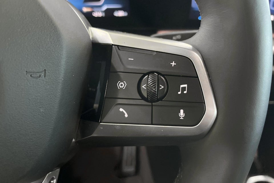 BMW iX2 eDrive20 M-Sport 5d