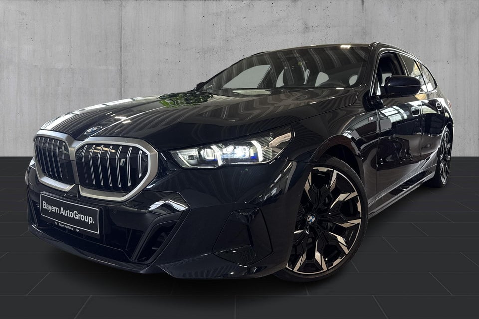BMW i5 eDrive40 Touring Fully Charged M-Sport 5d