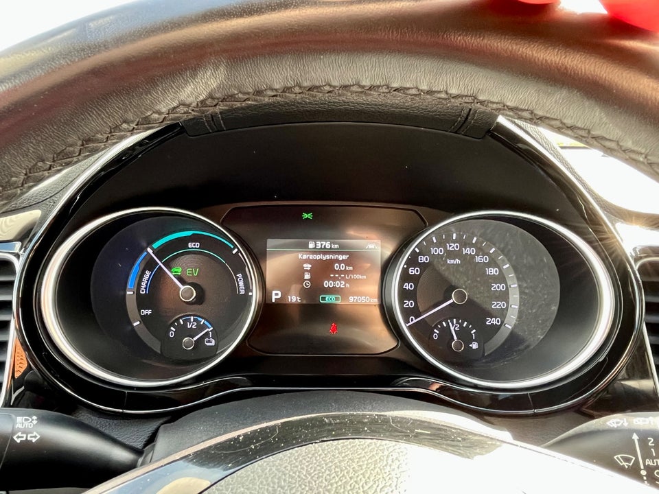 Kia Ceed 1,6 PHEV Prestige SW DCT 5d