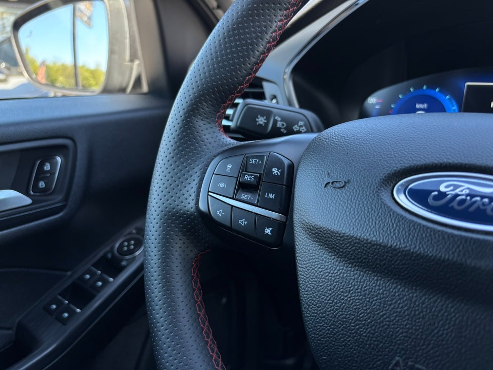 Ford Kuga 2,5 PHEV ST-Line X CVT 5d
