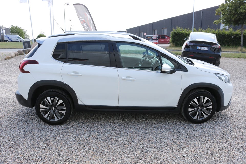 Peugeot 2008 1,6 BlueHDi 100 Allure 5d