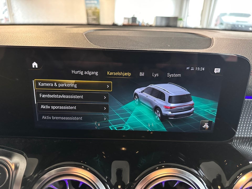 Mercedes EQB250 AMG Line 5d