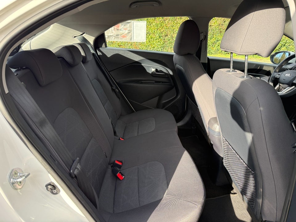 Kia Rio 1,2 CVVT Style+ 5d