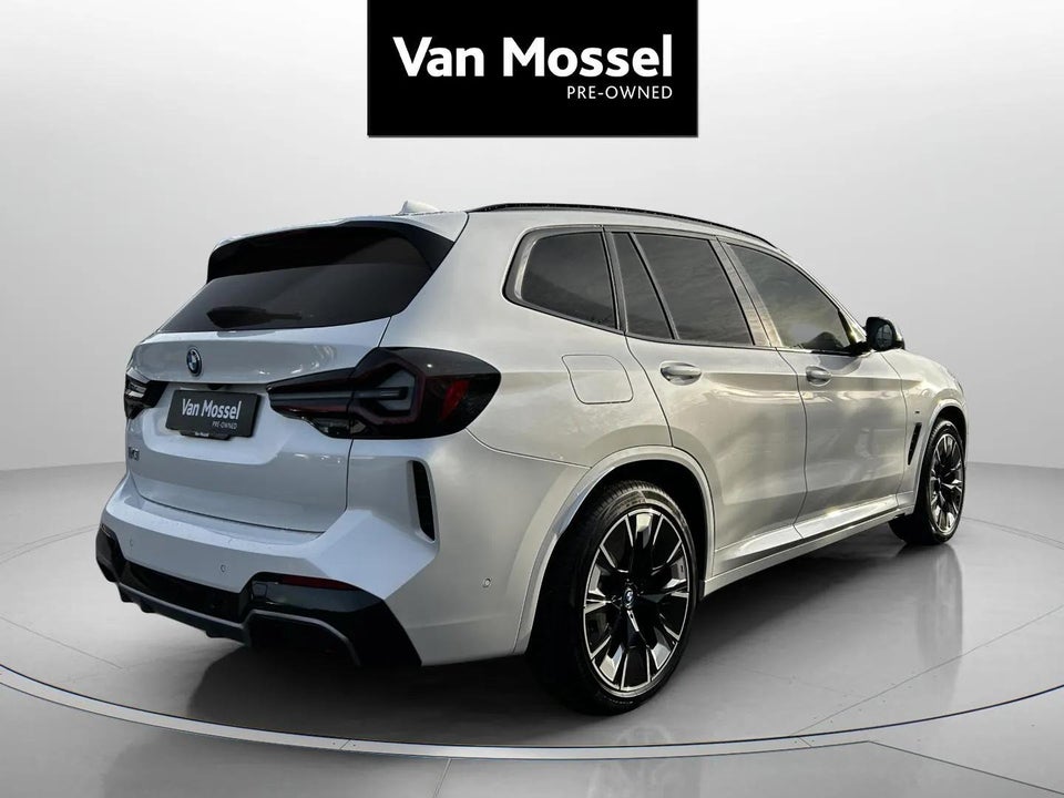 BMW iX3 Charged M-Sport 5d