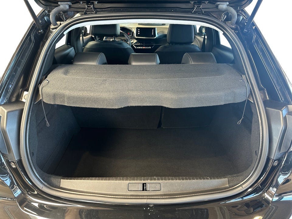 Peugeot e-208 50 Active 5d