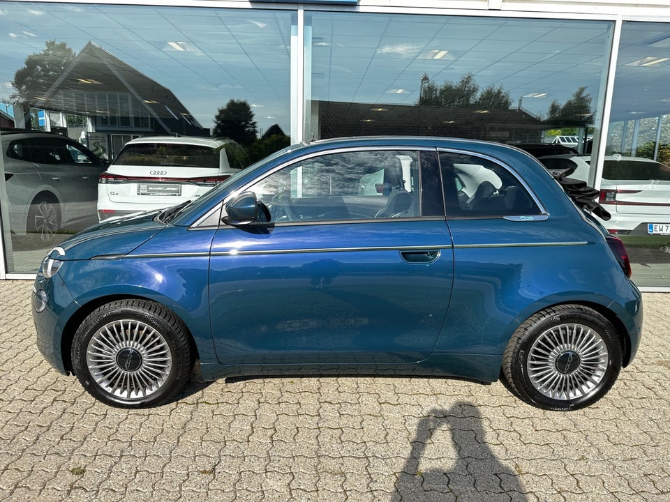 Fiat 500e 42 Icon Cabrio 2d