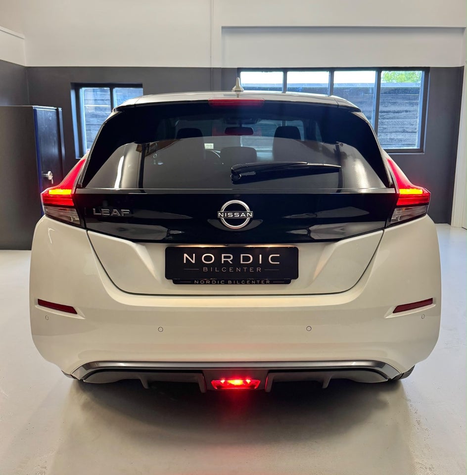 Nissan Leaf 39 N-Connecta 5d