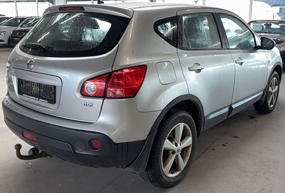 Nissan Qashqai 1,5 dCi Tekna 5d