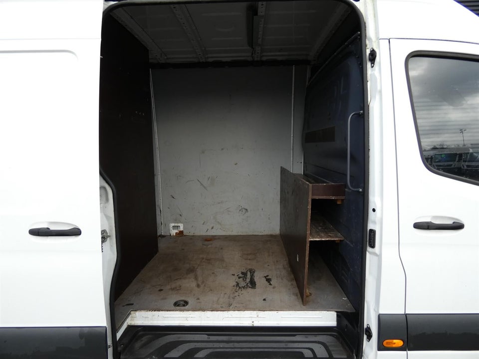 Mercedes Sprinter 319 3,0 CDi A2 Kassevogn aut. RWD