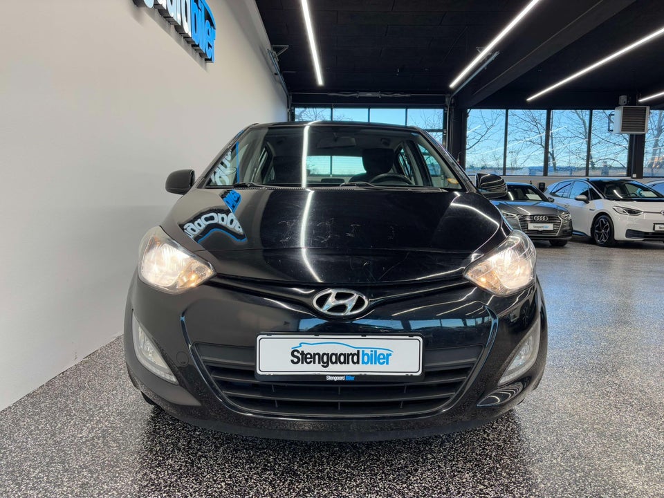 Hyundai i20 1,25 Classic Go! 5d