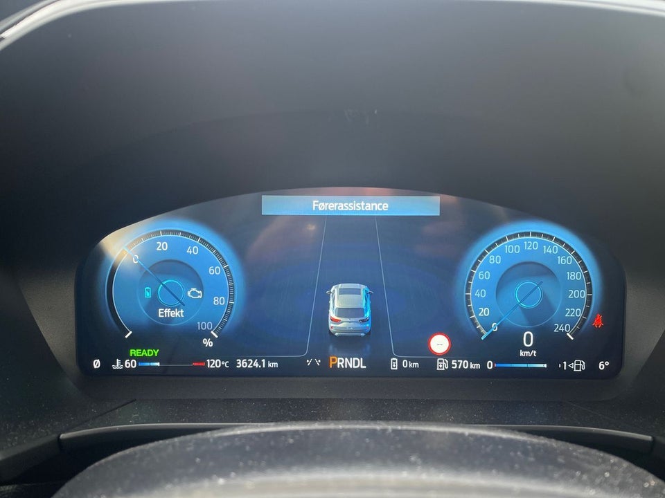 Ford Kuga 2,5 PHEV ST-Line X CVT 5d