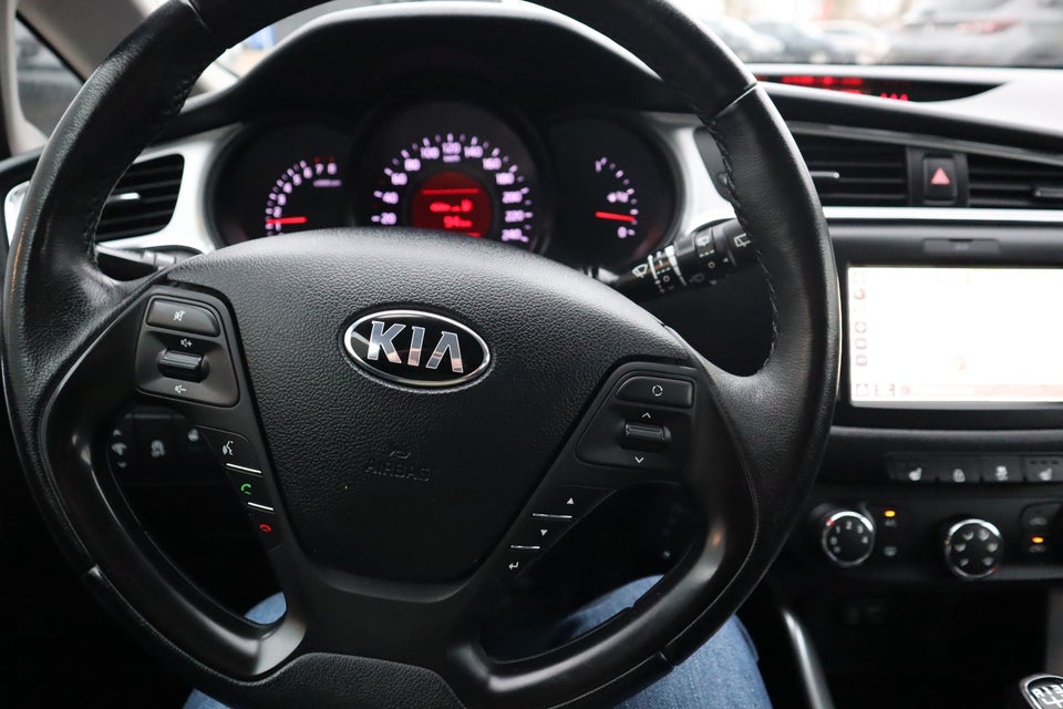 Kia Ceed 1,0 T-GDi Style Limited 5d