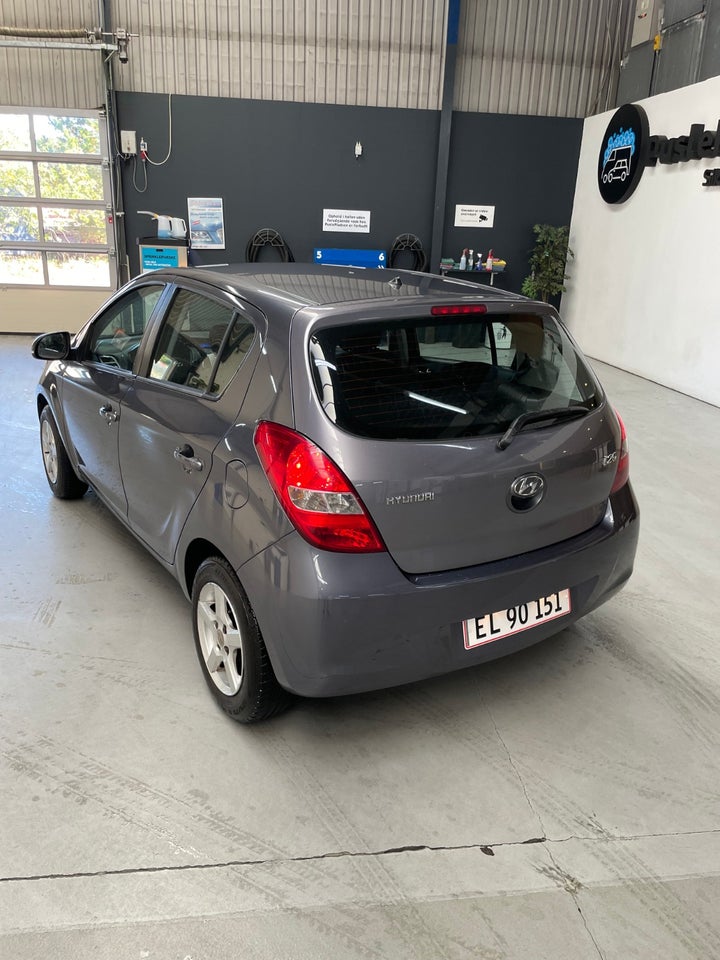 Hyundai i20 1,25 Classic 5d