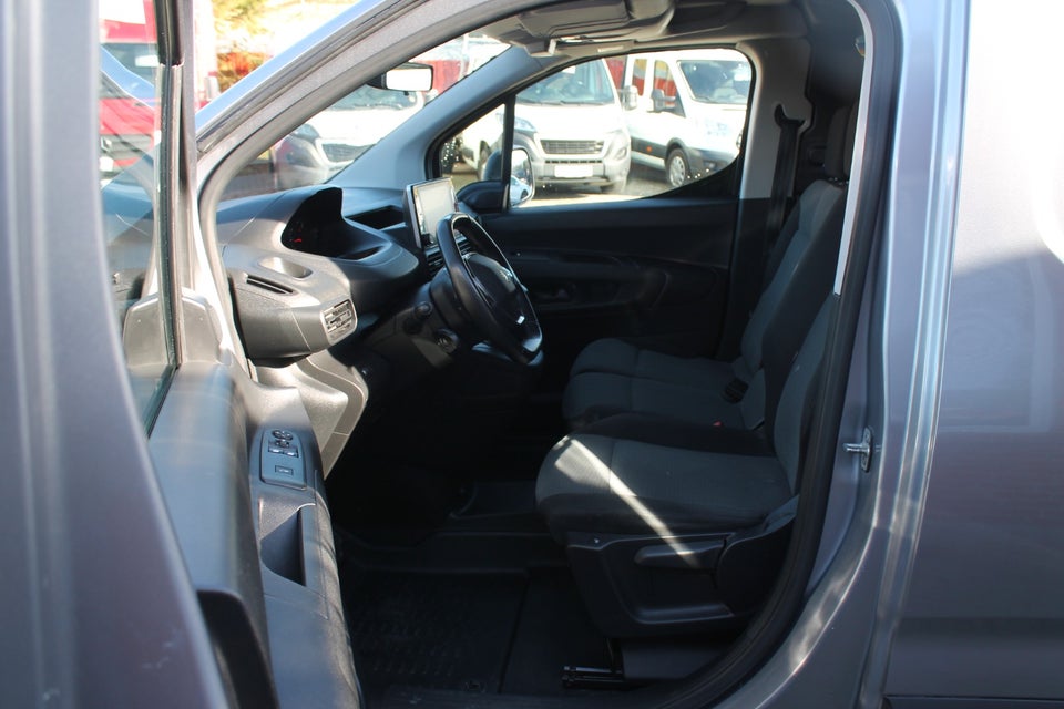 Peugeot Partner 1,5 BlueHDi 100 L2V2 Plus Van
