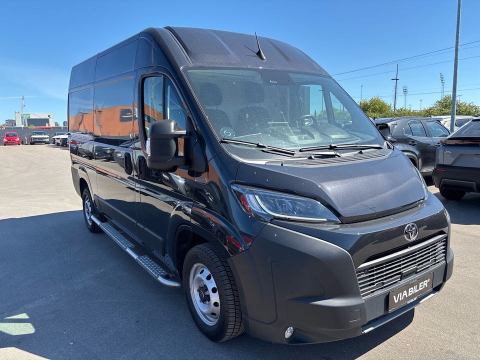 Toyota ProAce Max 2,2 D 140 Comfort Master Kassevogn L2H2 aut.