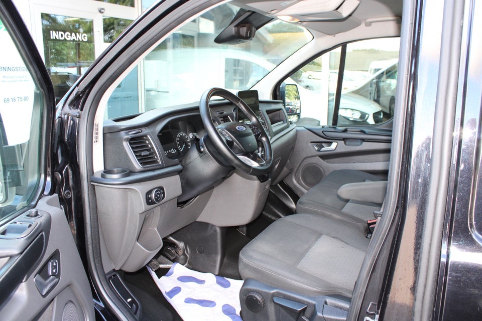 Ford Transit Custom 300 L2 2,0 TDCi 130 Trend