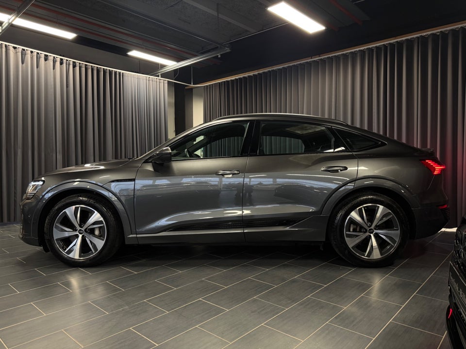 Audi Q8 e-tron 55 S-line Sportback quattro 5d