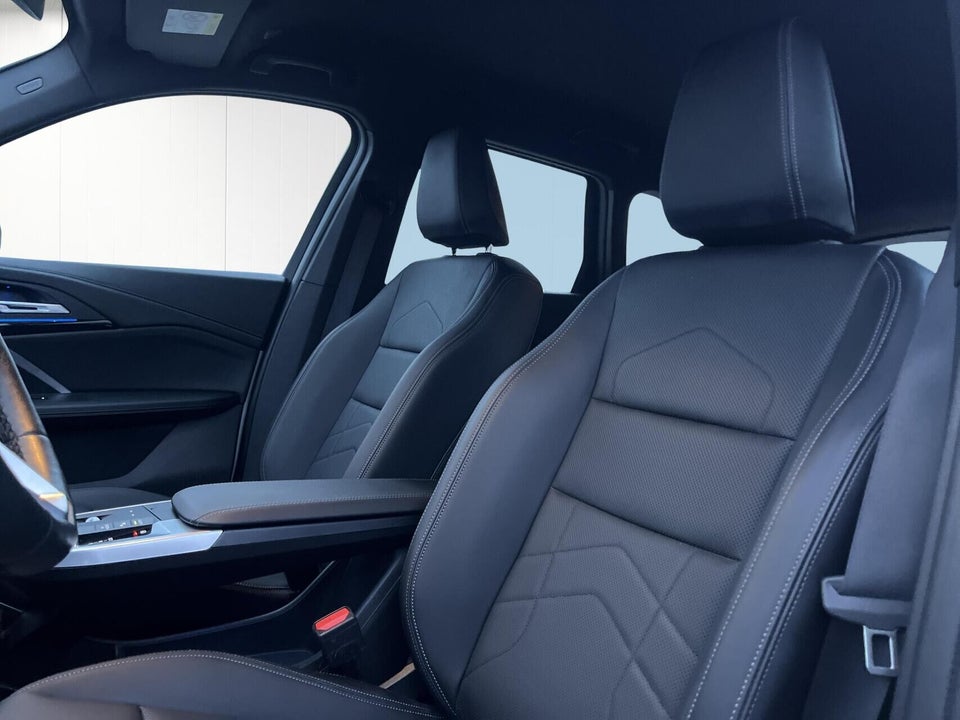 BMW iX1 eDrive20 X-Line 5d