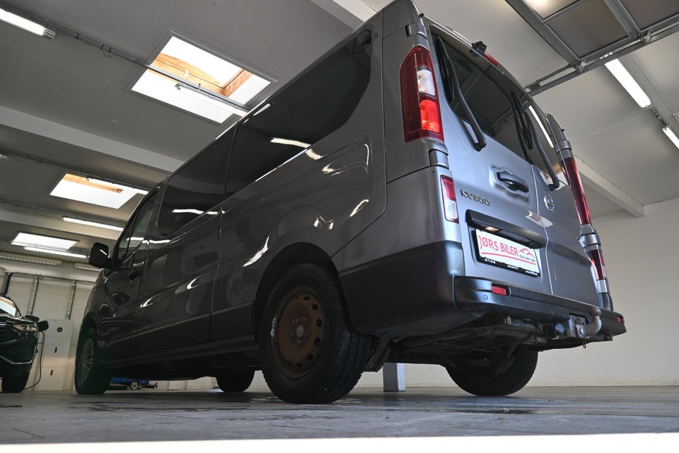 Nissan NV300 1,6 dCi 145 L2H1 Comfort Combi