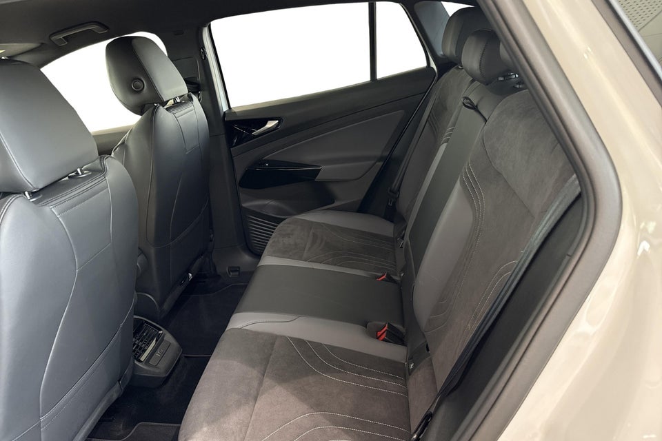 VW ID.4 77 Style+ 5d