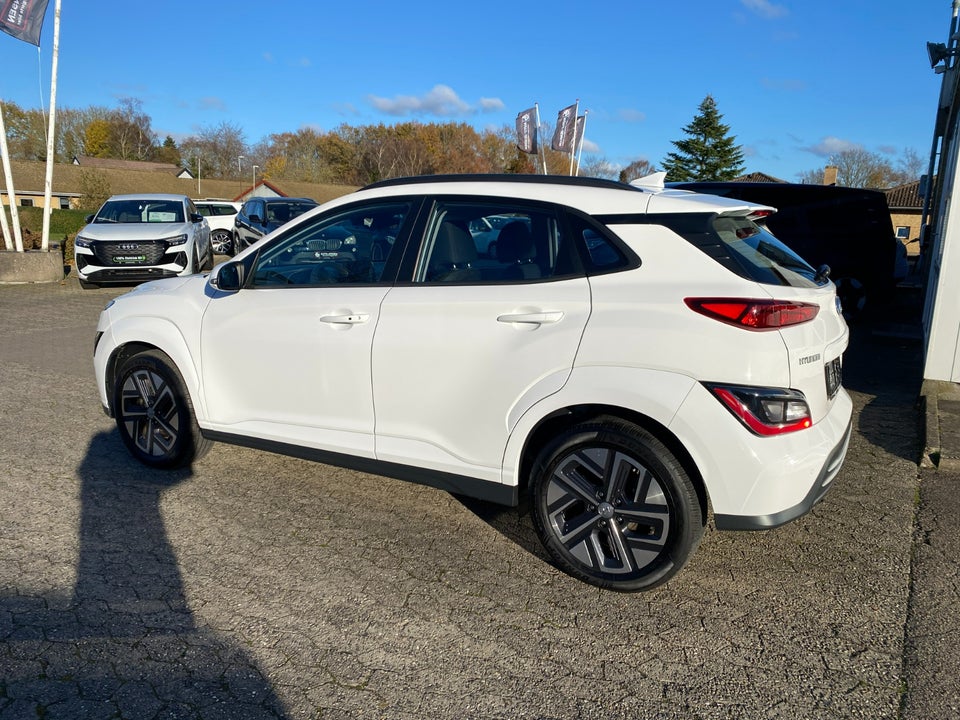 Hyundai Kona 64 EV Trend 5d
