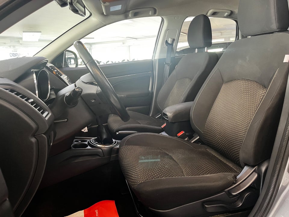 Mitsubishi ASX 1,6 Invite 5d