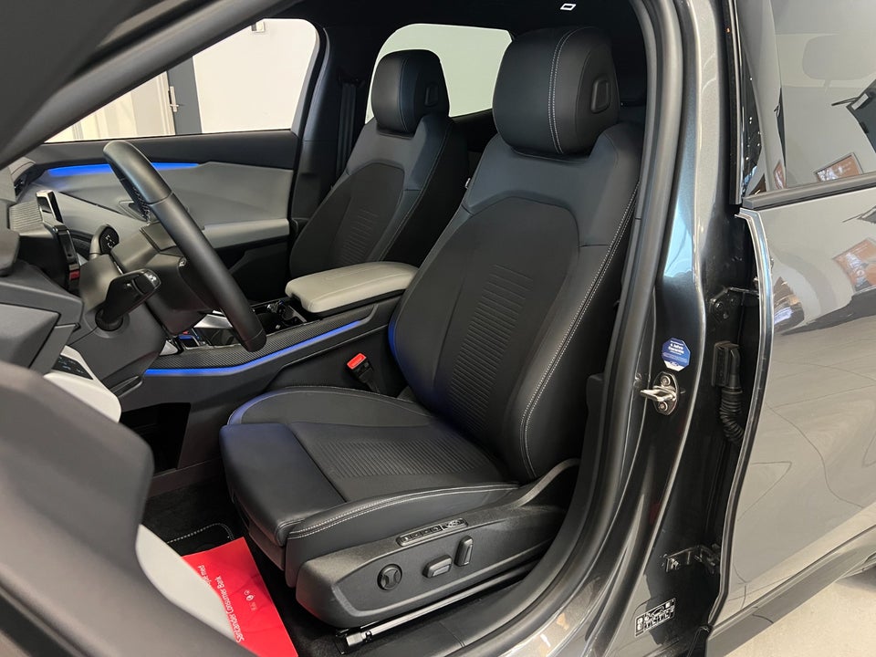 Ford Capri 77 Premium Extended Range 5d