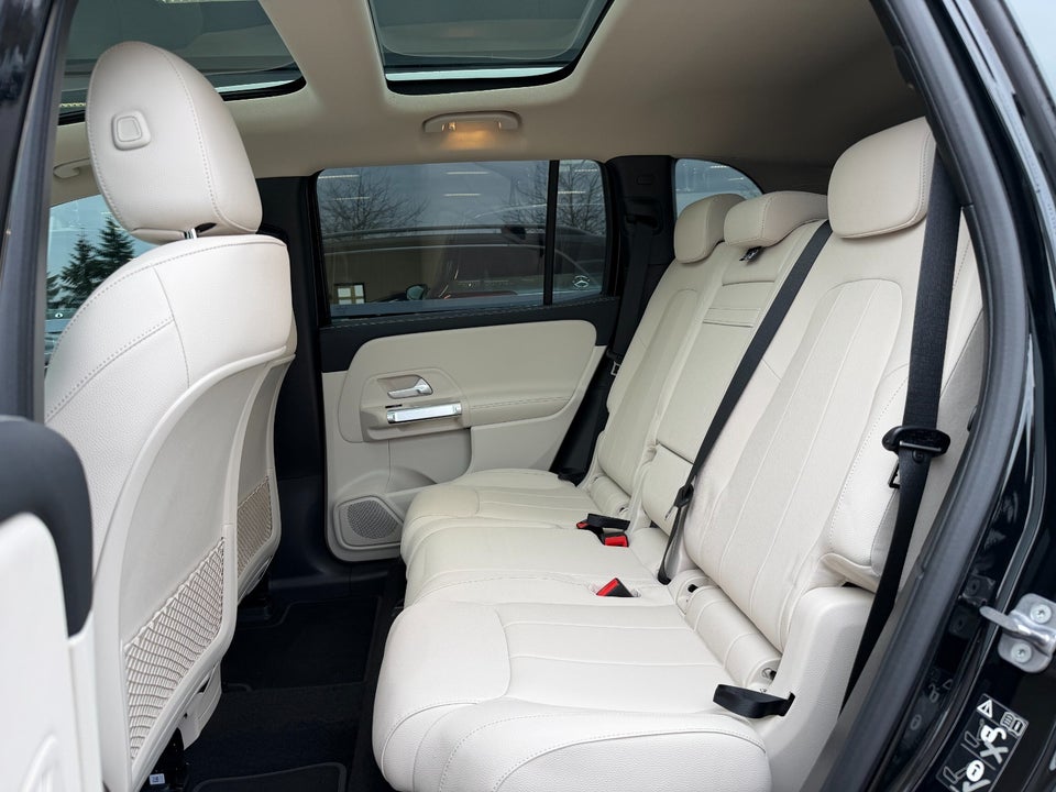 Mercedes EQB250+ Progressive 5d