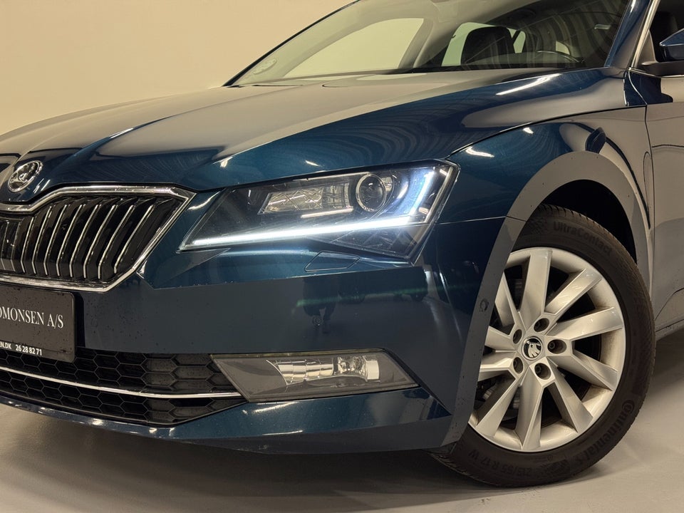 Skoda Superb 1,5 TSi 150 Business Executive Combi DSG 5d