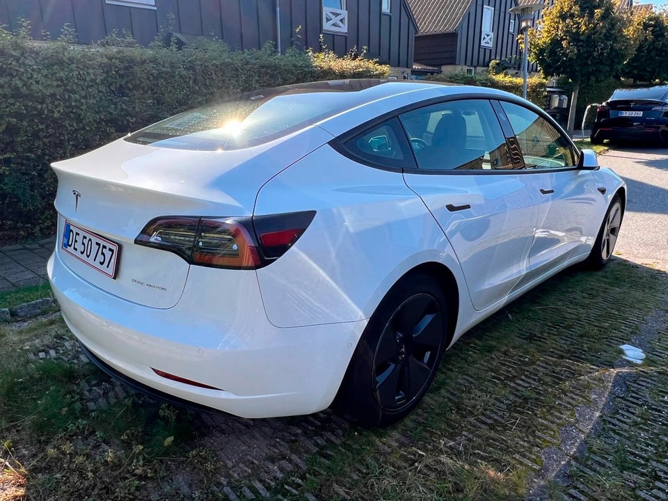 Tesla Model 3 Long Range AWD 4d