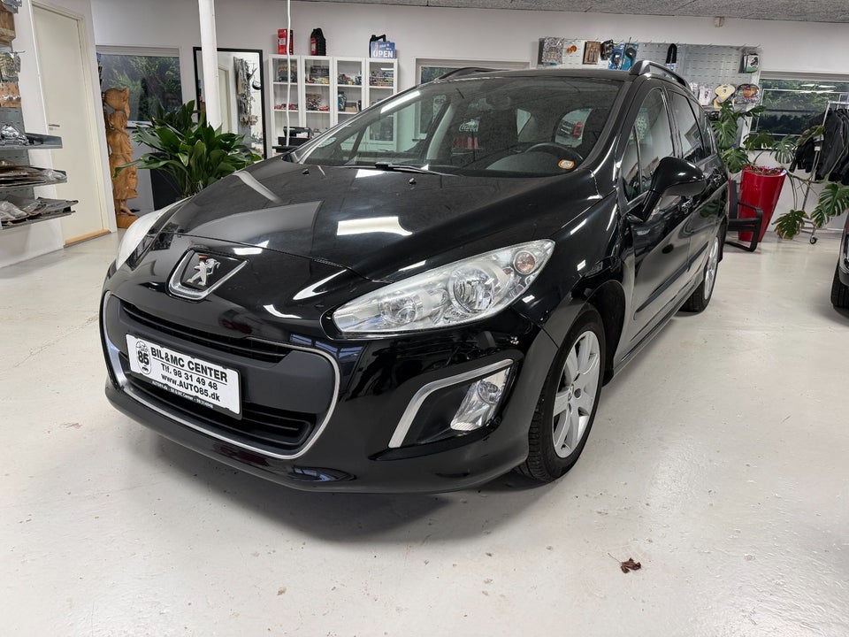 Peugeot 308 1,6 HDi 92 Access stc. 5d