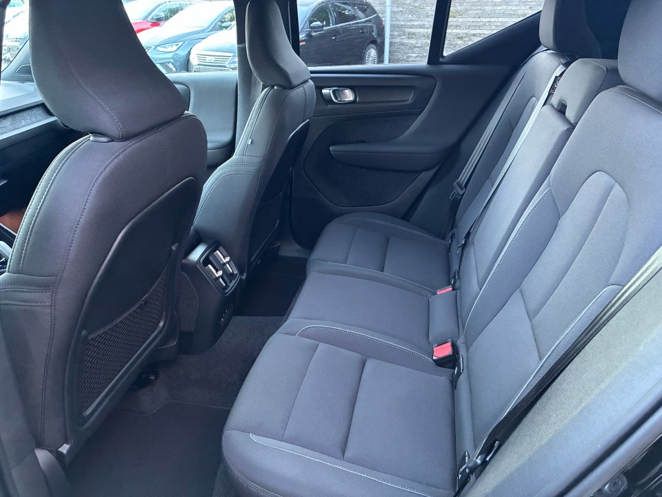 Volvo XC40 P6 ReCharge Plus 5d