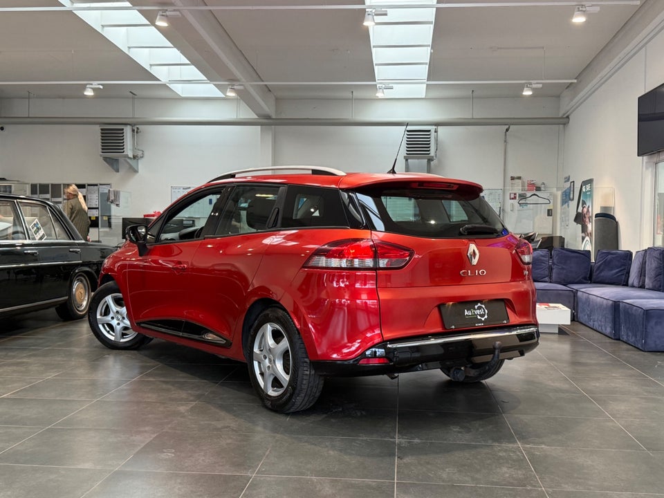 Renault Clio IV 0,9 TCe 90 Expression 5d