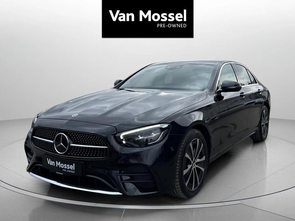 Mercedes E300 e 2,0 AMG Line aut. 4d