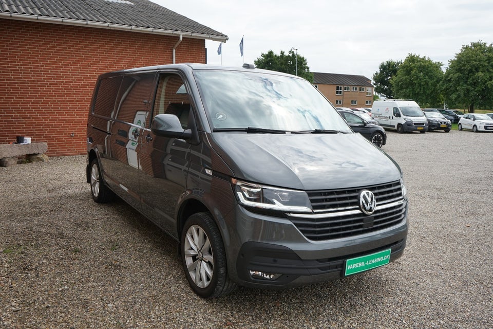 VW Transporter 2,0 TDi 150 Kassevogn DSG lang