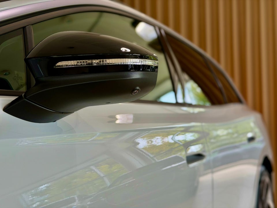 VW ID.7 77 Pro Tourer 5d