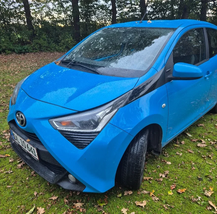 Toyota Aygo 1,0 VVT-i x-plore 5d