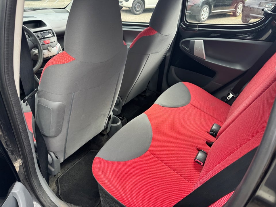 Peugeot 107 1,0 Active 5d