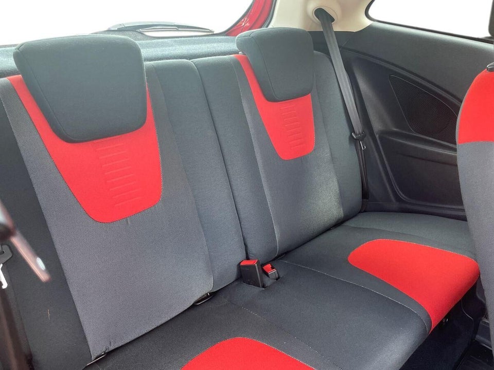 Ford Ka 1,2 Titanium 3d