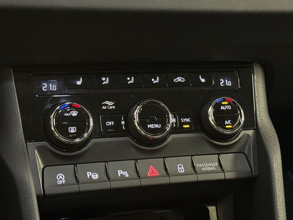 Skoda Karoq 1,5 TSi 150 Tour de France DSG 5d