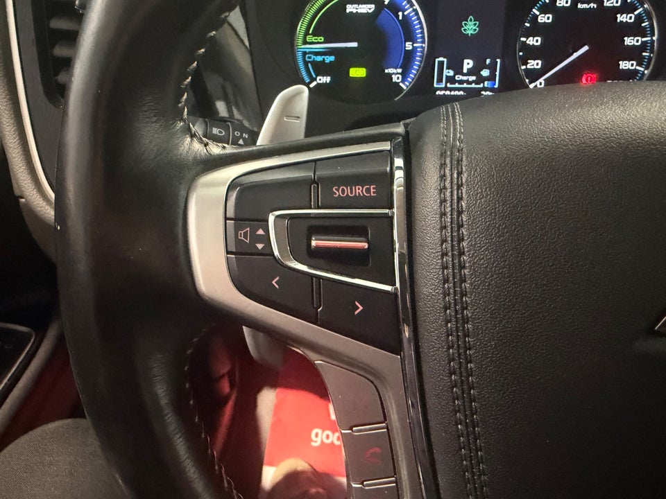 Mitsubishi Outlander 2,4 PHEV Intense CVT 4WD 5d