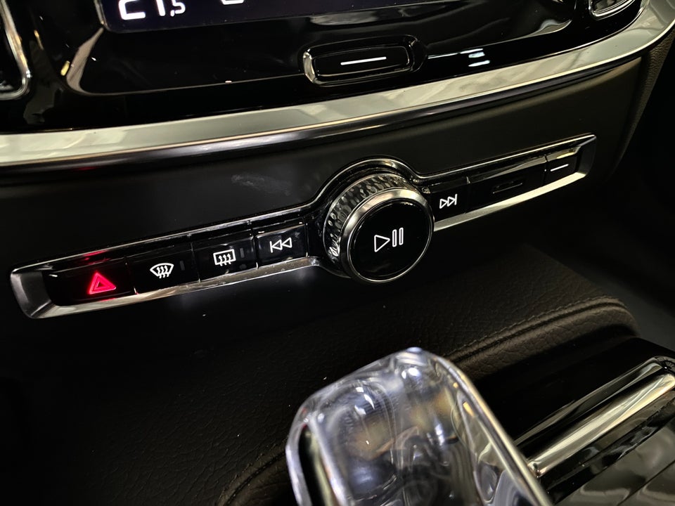 Volvo V60 2,0 T6 ReCharge Inscription aut. AWD 5d