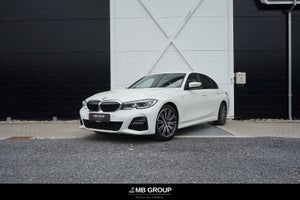 BMW 330i, modelår 2019, 132,300 km