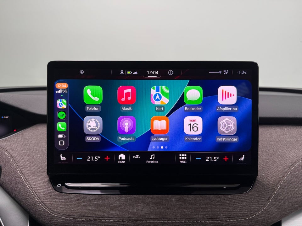 Skoda Enyaq 60 iV Selection Lodge 5d