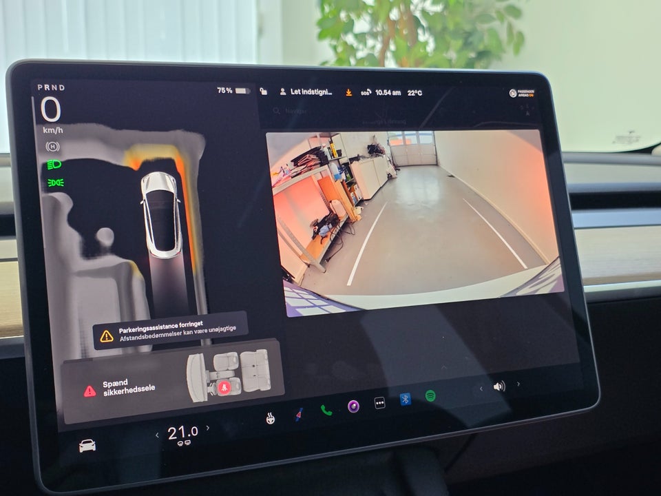 Tesla Model 3 RWD 4d