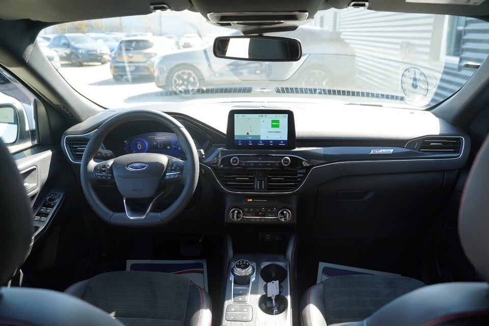 Ford Kuga 2,5 PHEV ST-Line X CVT 5d