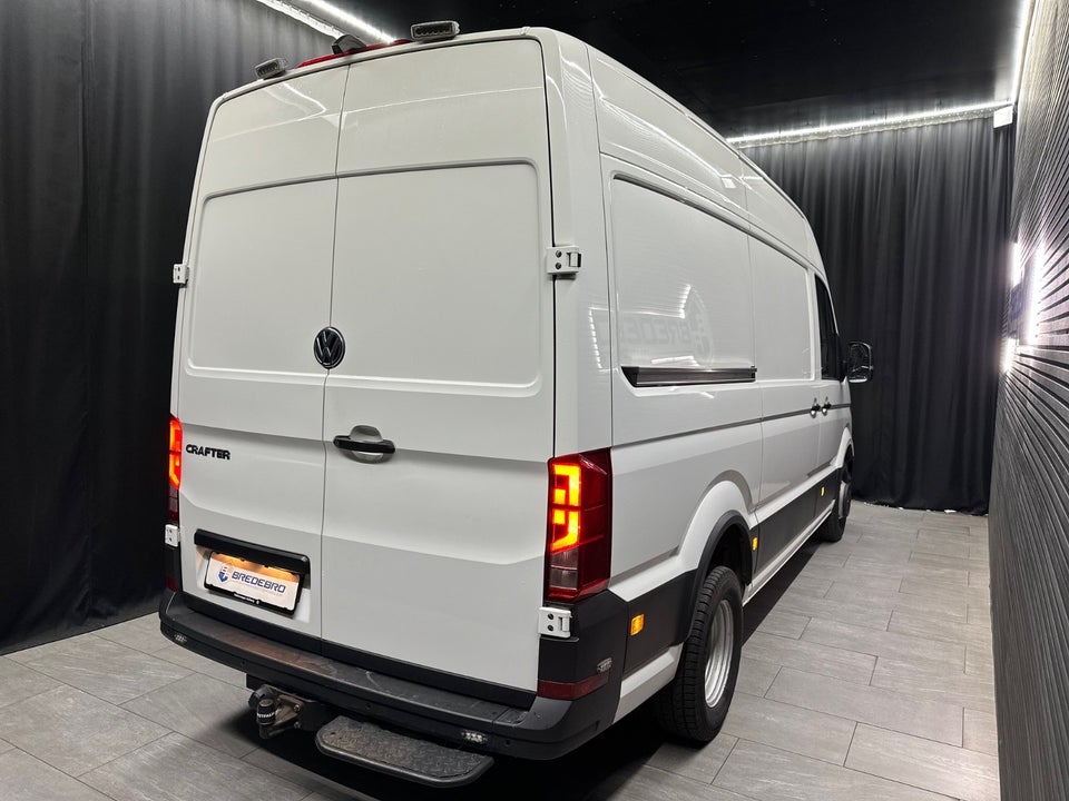VW Crafter 35 2,0 TDi 177 Kassevogn L3H3 aut.
