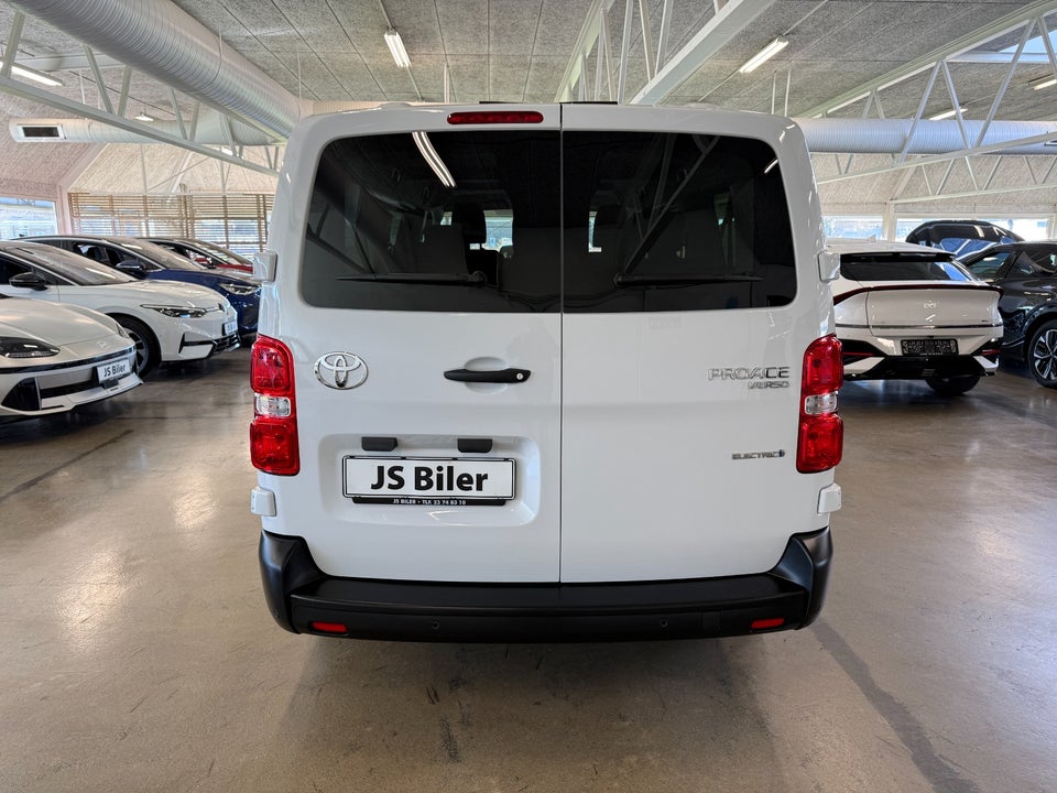 Toyota ProAce Verso 75 Long Combi 9prs