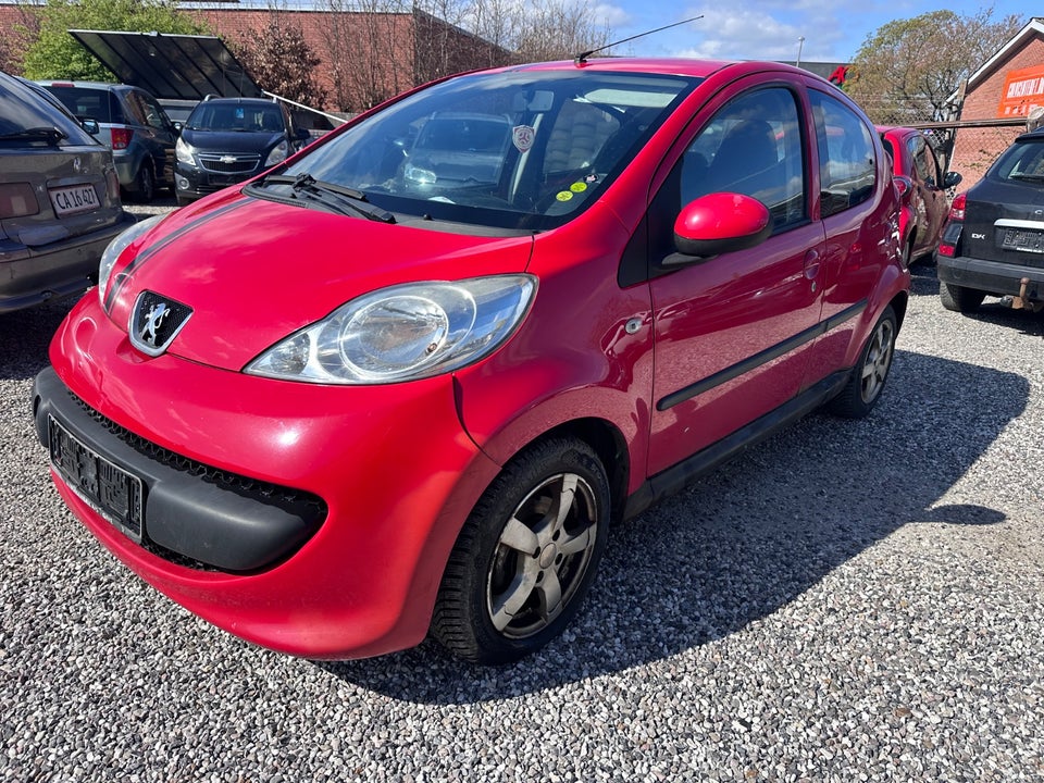Peugeot 107 1,0 Comfort 5d