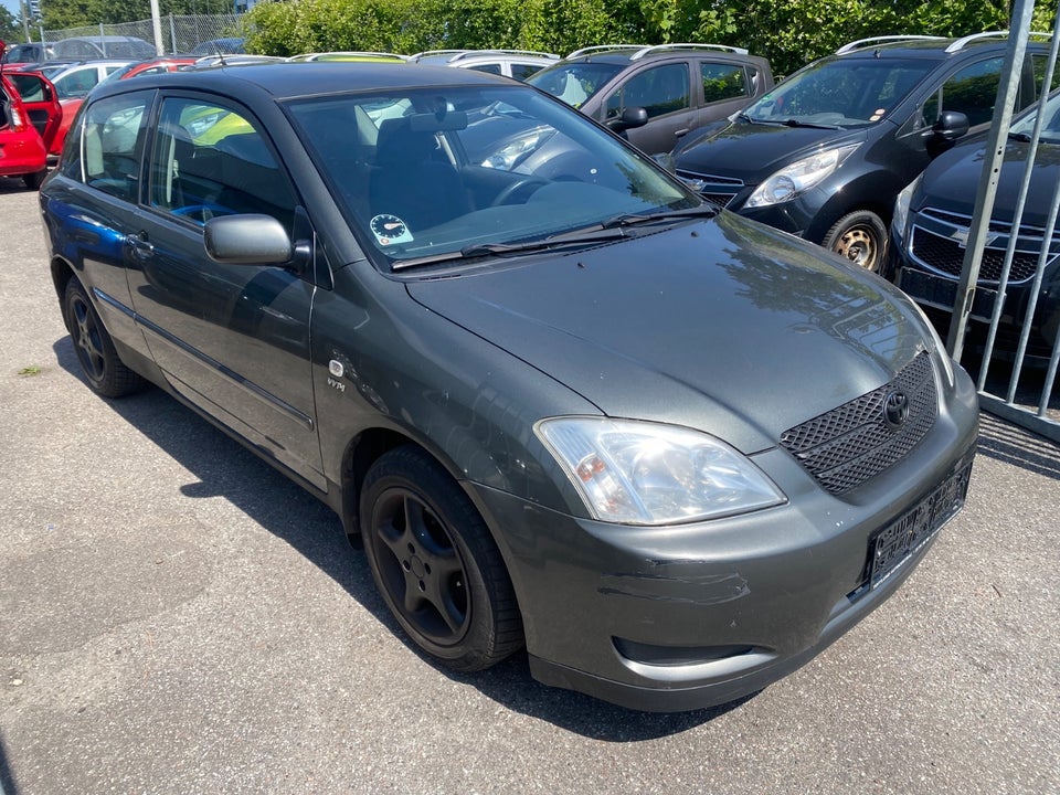 Toyota Corolla 1,4 Terra 3d